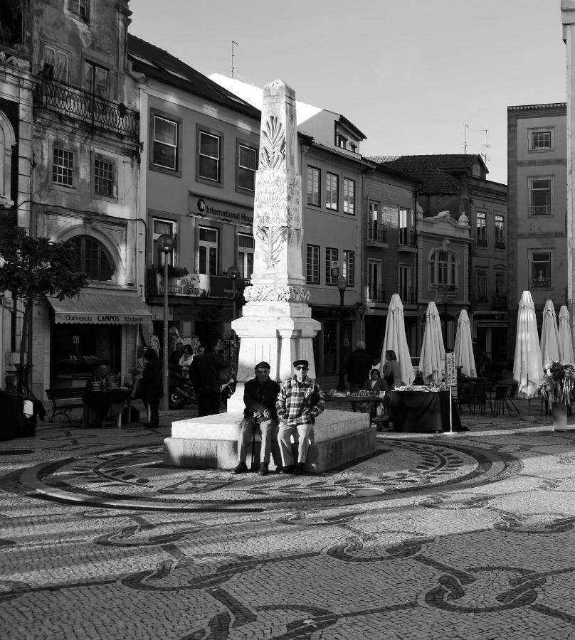 Downtown Shelter - Casa Da Praca Leilighet Aveiro Eksteriør bilde